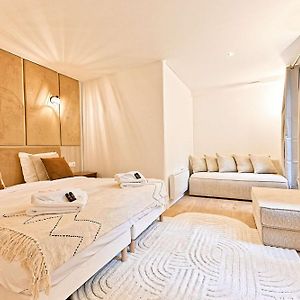 Deluxe Appartement met Twee Slaapkamers